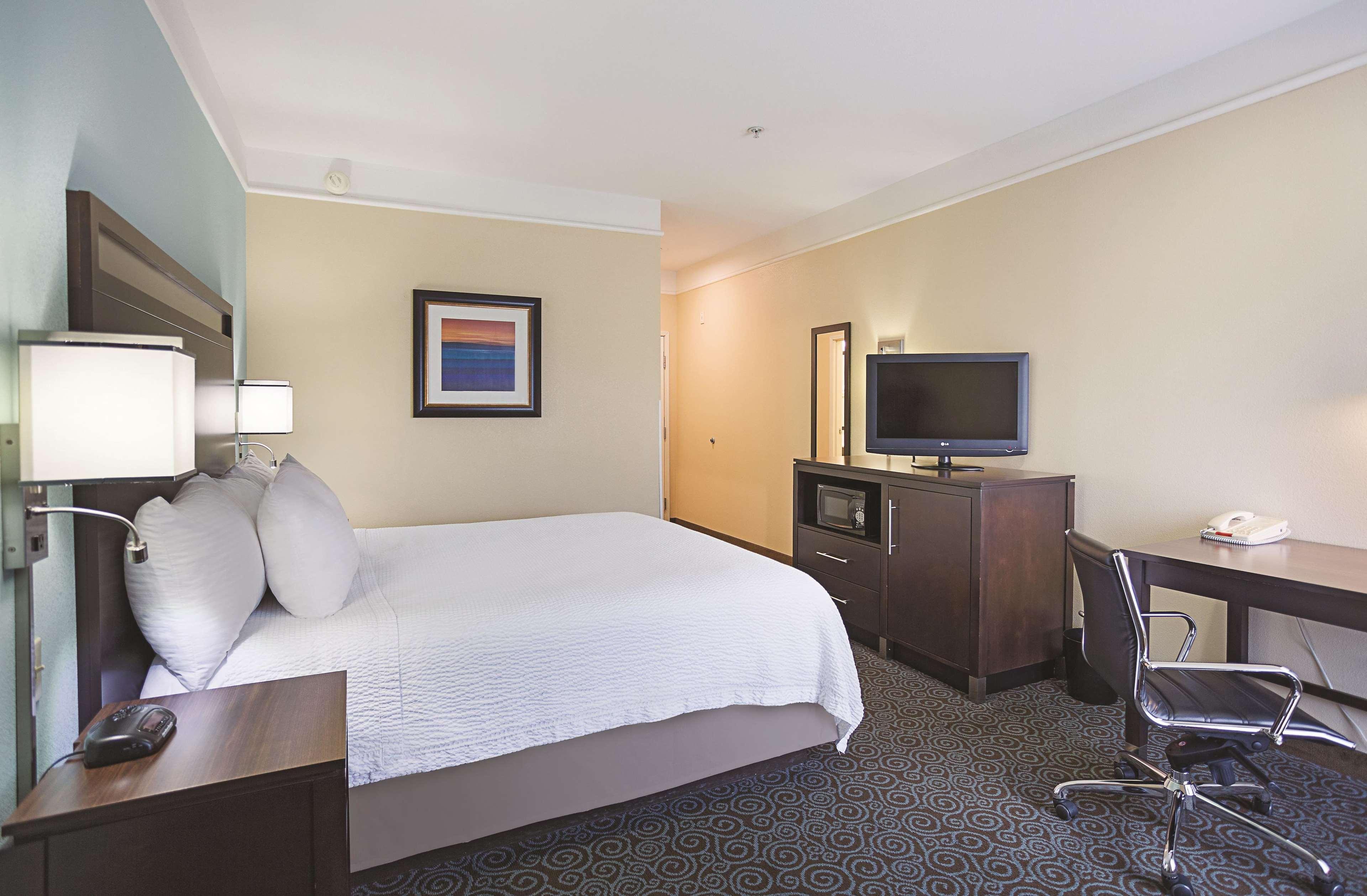 Spark By Hilton Houston West Clay Road Екстериор снимка